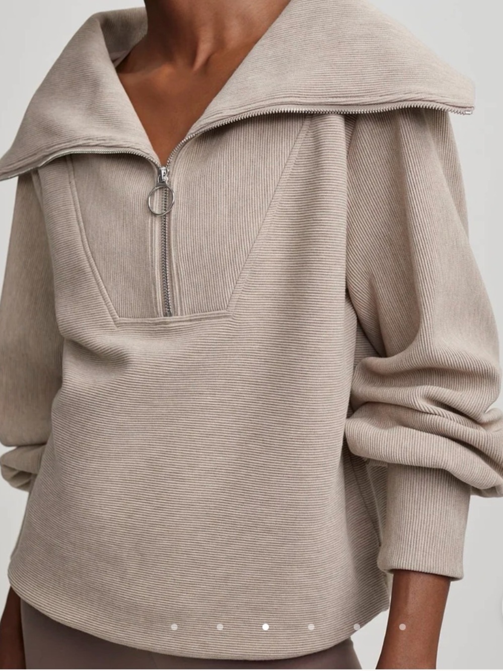 Varley  Half Vine pullover Taupe Mari size XS